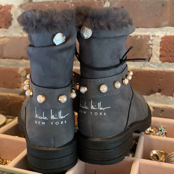 Little Girl Nicole Miller Boots - Picture 2 of 5